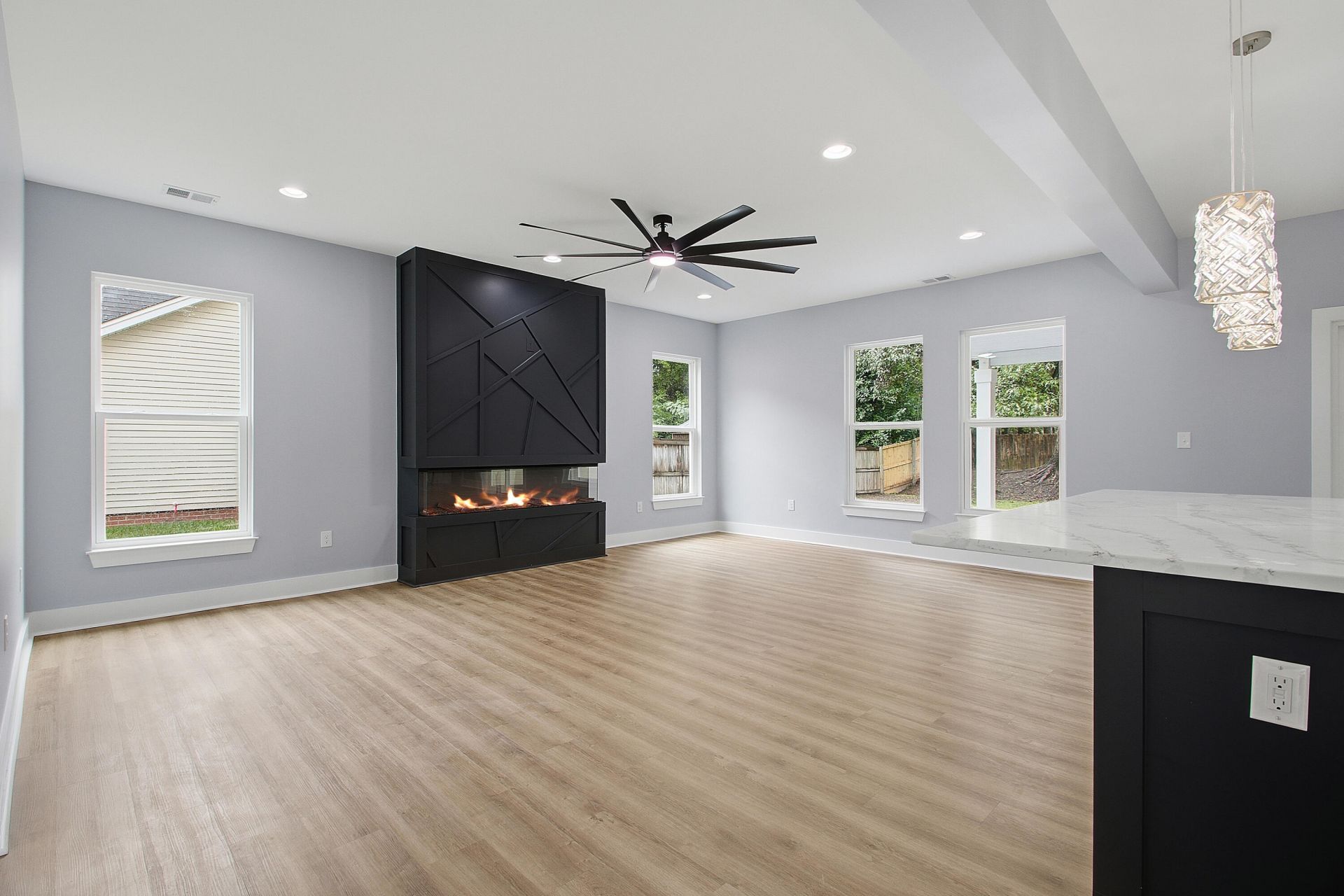 157 Hainsworth Drive Photo 7