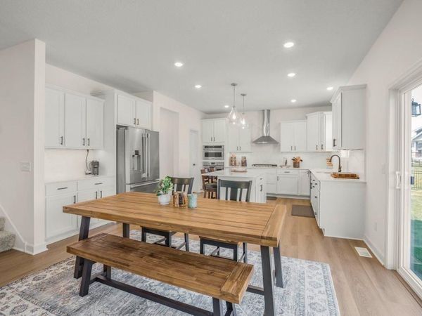 716 Longmeadow Lane, Waconia, MN 55387