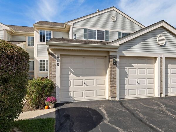 448 E Fawn Lane, Palatine, IL 60074