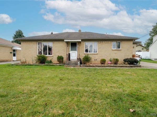 9 Binner Road , Buffalo, NY 14225