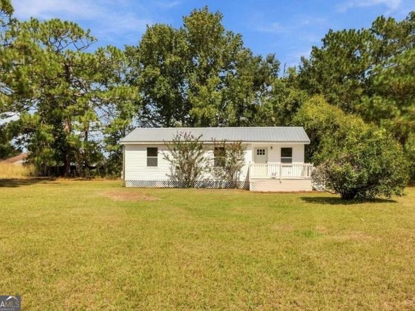 2087 Shaw Road, Hinesville, GA 31313