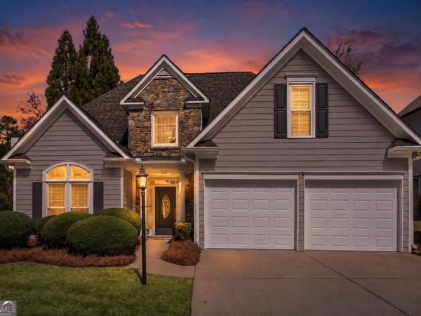 1233 Parkview Lane NW, Kennesaw, GA 30152