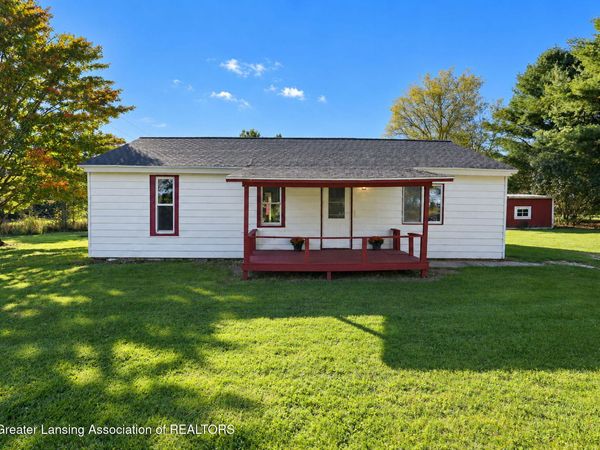 3620 S Meridian Road, Ovid, MI 48866