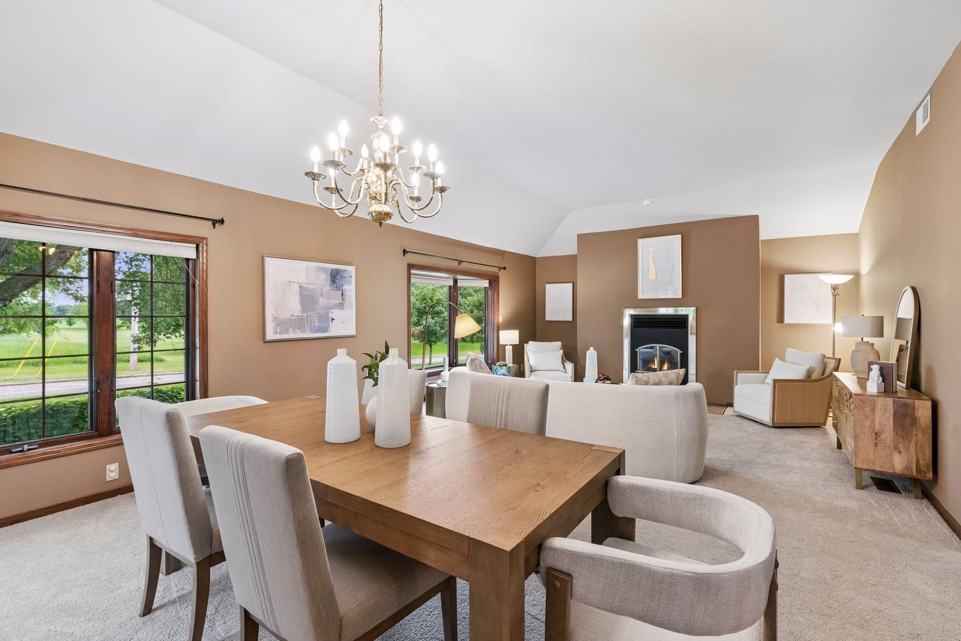 707 Hamline Avenue S, Saint Paul, MN 55116 Main Photo