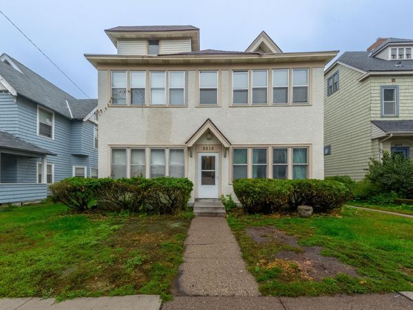 2015 2nd Avenue S, Minneapolis, MN 55404