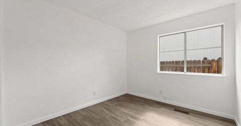 7295 Lindsey Lane, Sparks, NV 89436 Photo