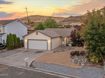 7295 Lindsey Lane, Sparks, NV 89436 Photo