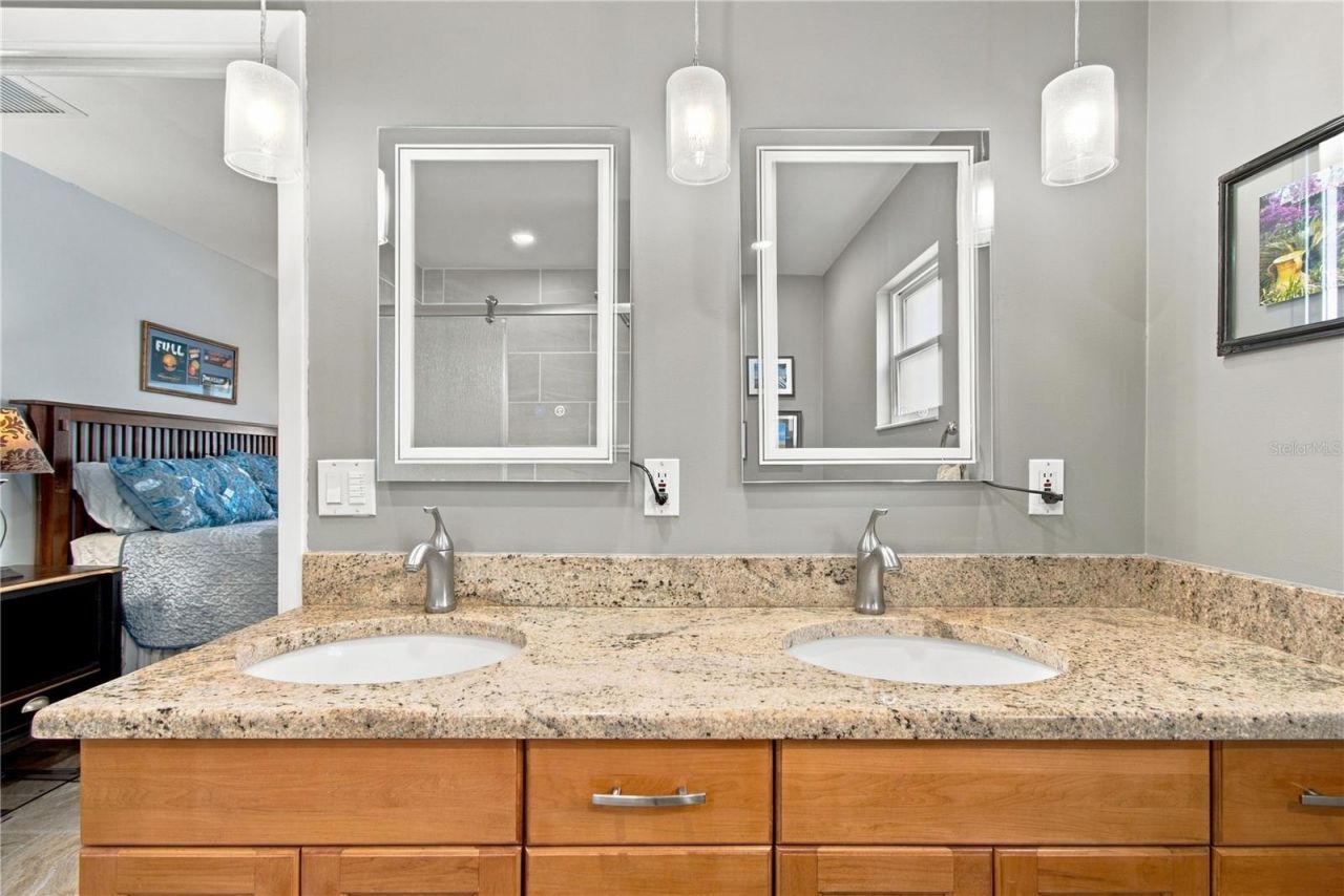 1967 Arvis Circle E, Clearwater, FL 33764 Photo