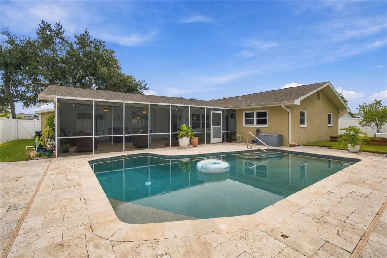 1967 Arvis Circle E, Clearwater, FL 33764 Photo