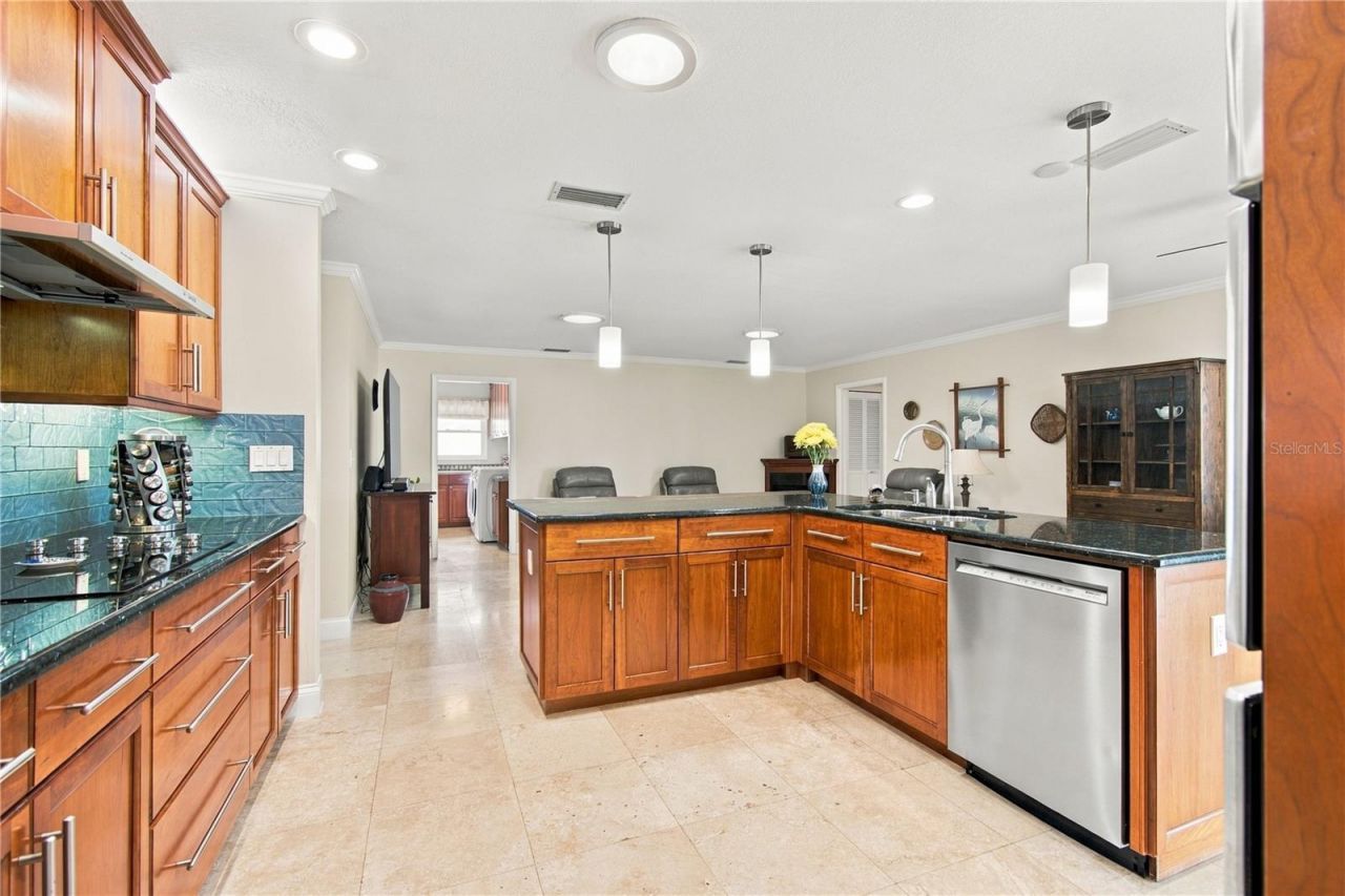 1967 Arvis Circle E, Clearwater, FL 33764 Photo