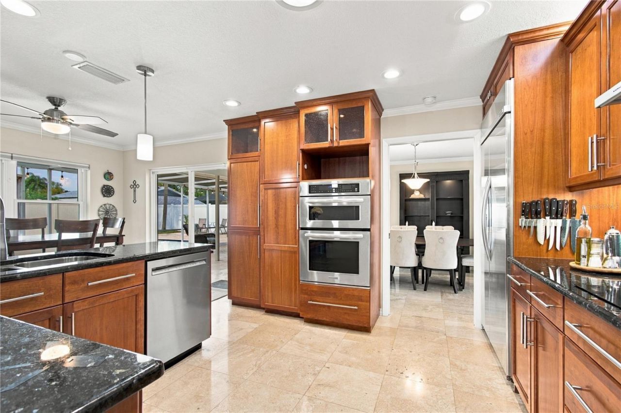 1967 Arvis Circle E, Clearwater, FL 33764 Photo