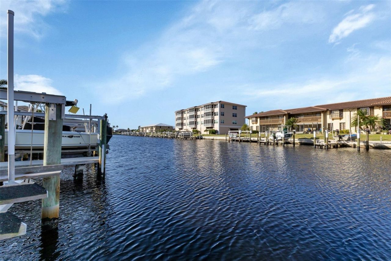 367 Coldeway Drive , Unit H10, Punta Gorda, FL 33950 Photo