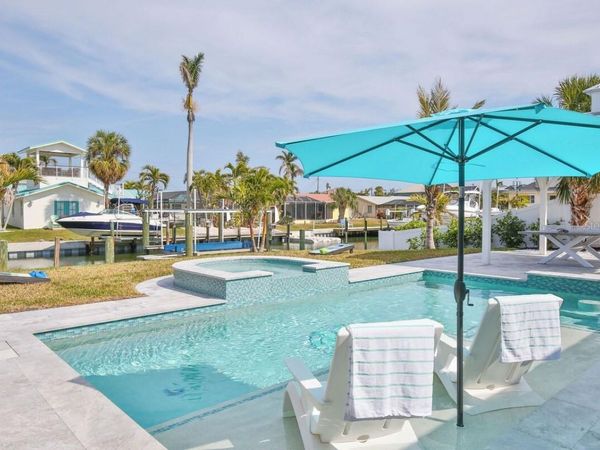 605 CONCORD LANE, HOLMES BEACH, FL 34217