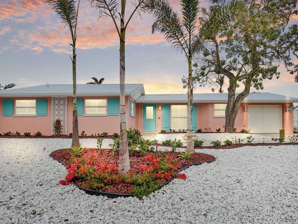 605 CONCORD LANE, HOLMES BEACH, FL 34217