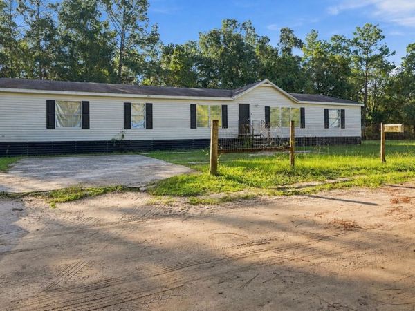 254 SE 7TH AVENUE , INTERLACHEN, FL 32148