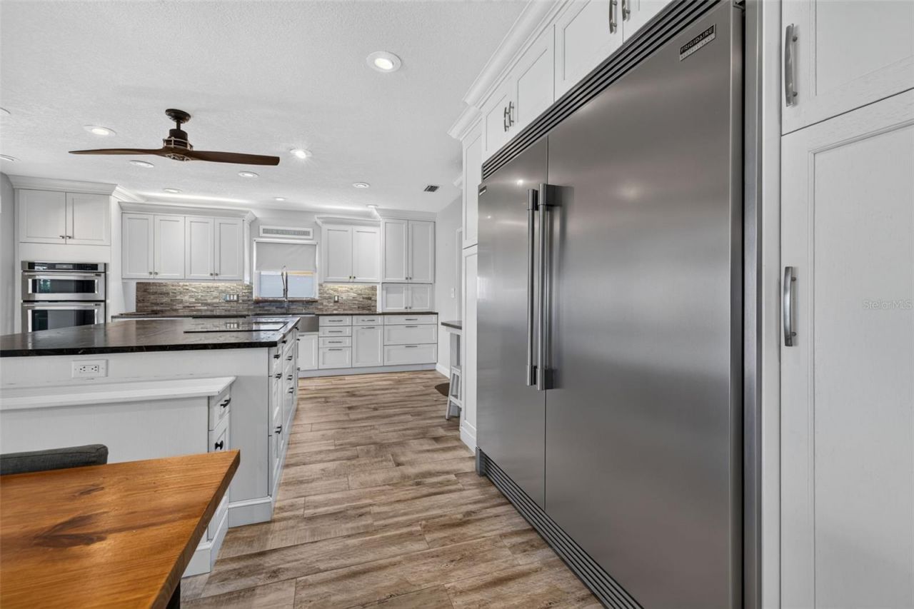 2480 E Bay Isle Drive Se, Saint Petersburg, FL 33705 Photo