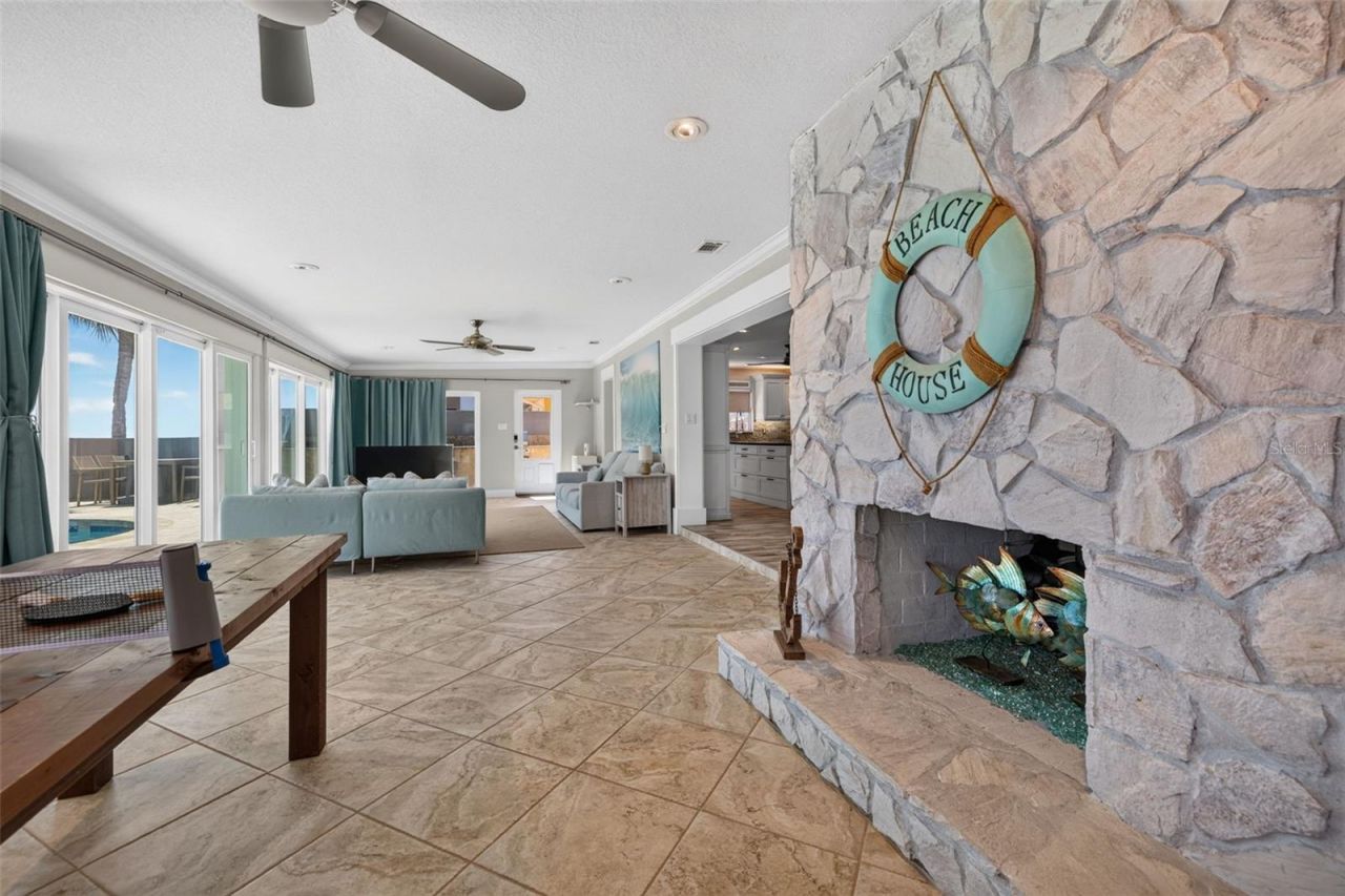 2480 E Bay Isle Drive Se, Saint Petersburg, FL 33705 Photo