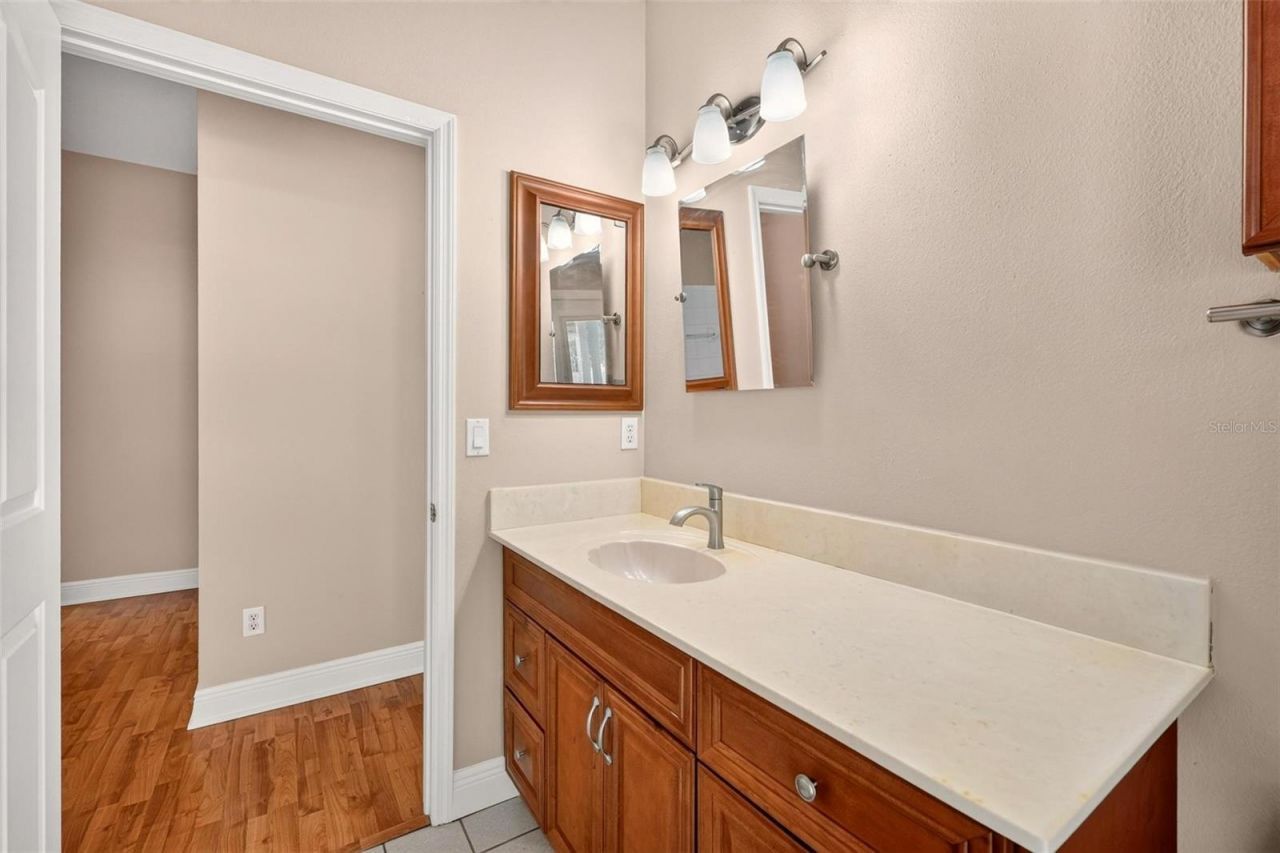 5206 Hawford Circle, Belle Isle, FL 32812 Photo