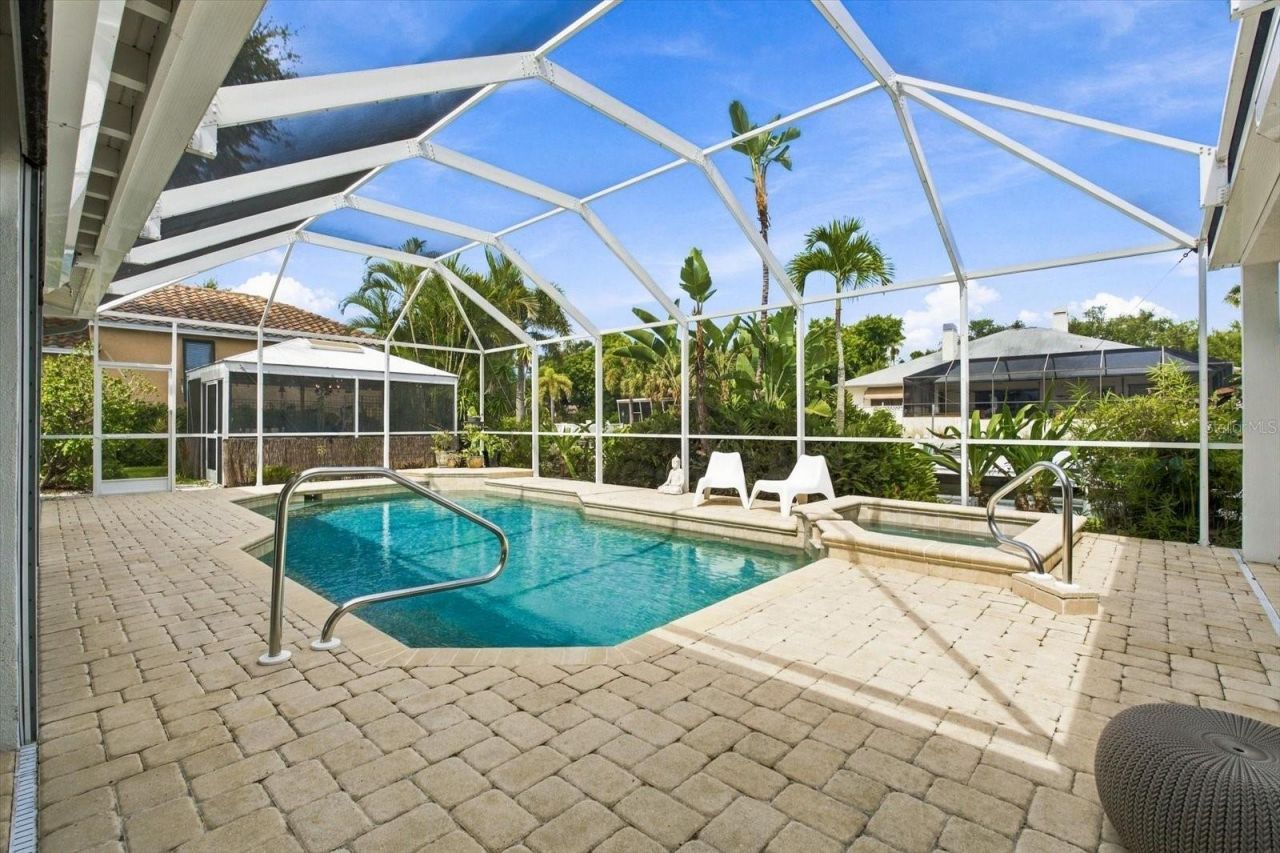 1741 Stanford Lane, Sarasota, FL 34231 Photo
