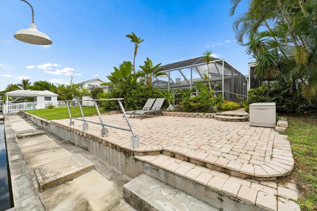 1741 Stanford Lane, Sarasota, FL 34231 Photo