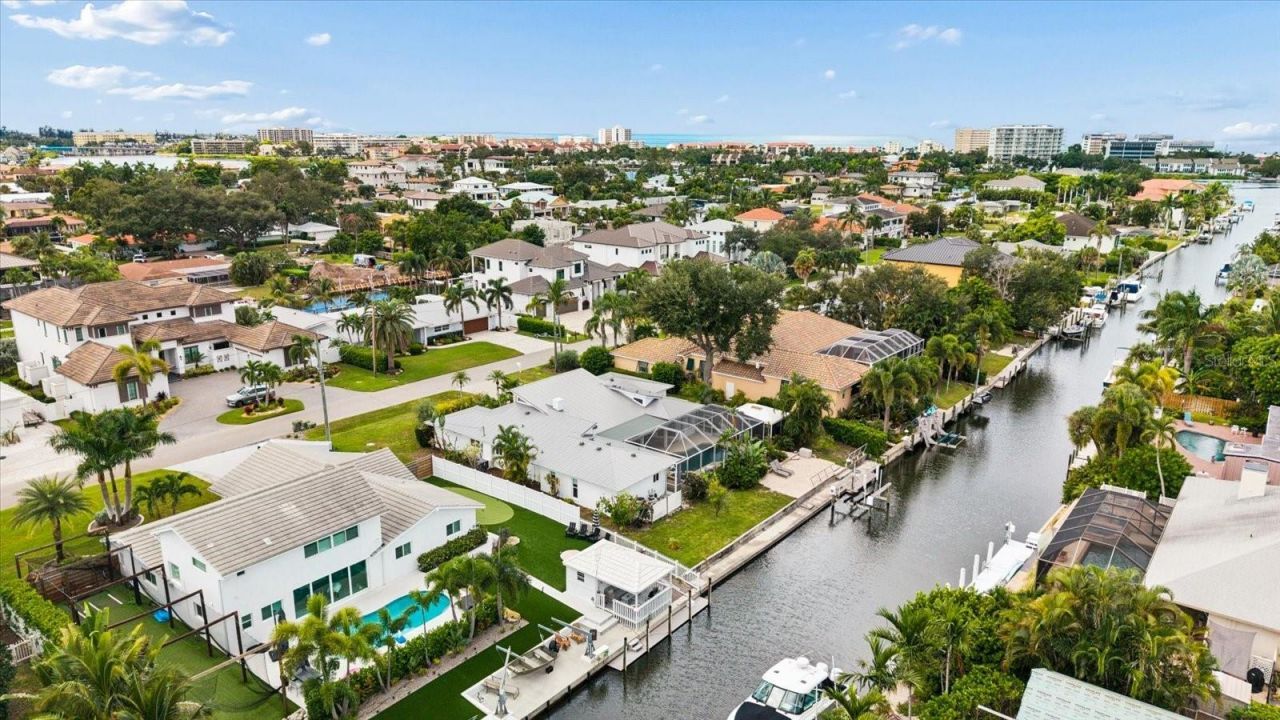 1741 Stanford Lane, Sarasota, FL 34231 Photo