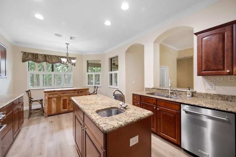 114 Irwin St E, Safety Harbor, FL 34695 Photo