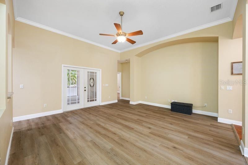 114 Irwin St E, Safety Harbor, FL 34695 Photo