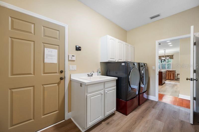 114 Irwin St E, Safety Harbor, FL 34695 Photo