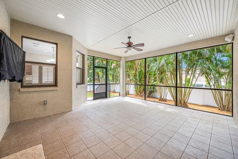 114 Irwin St E, Safety Harbor, FL 34695 Photo