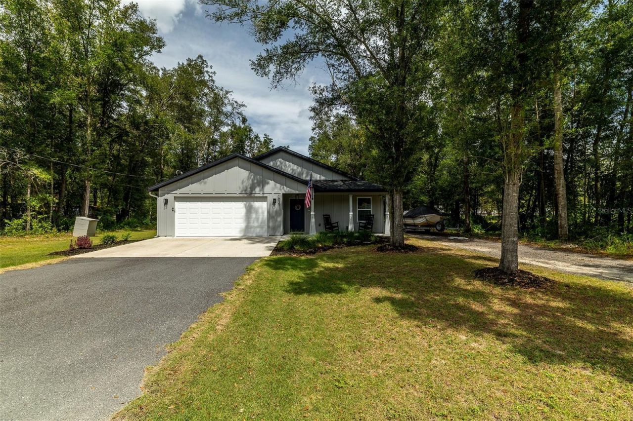 10391 NE 72nd Street , Bronson, FL 32621 Photo