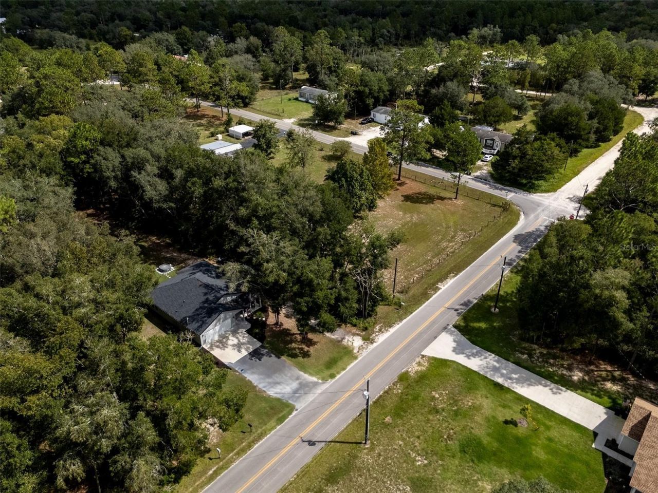 10391 NE 72nd Street , Bronson, FL 32621 Photo