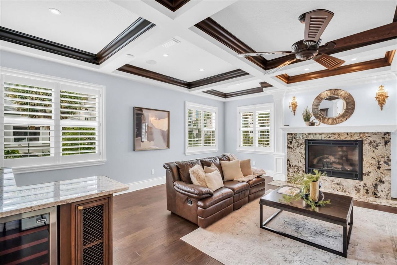 500 Beach Drive Ne, Saint Petersburg, FL 33701 Photo