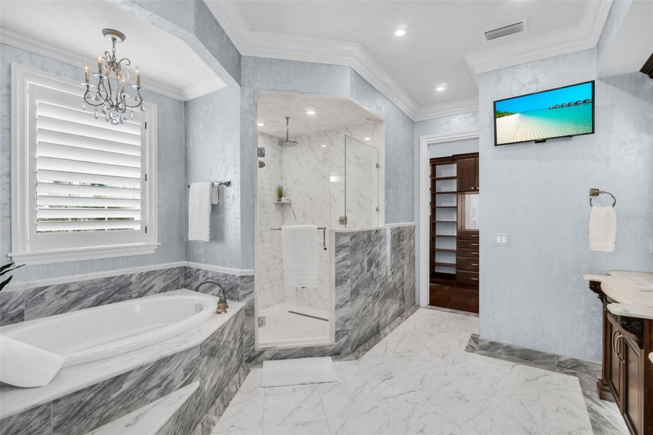 500 Beach Drive Ne, Saint Petersburg, FL 33701 Photo
