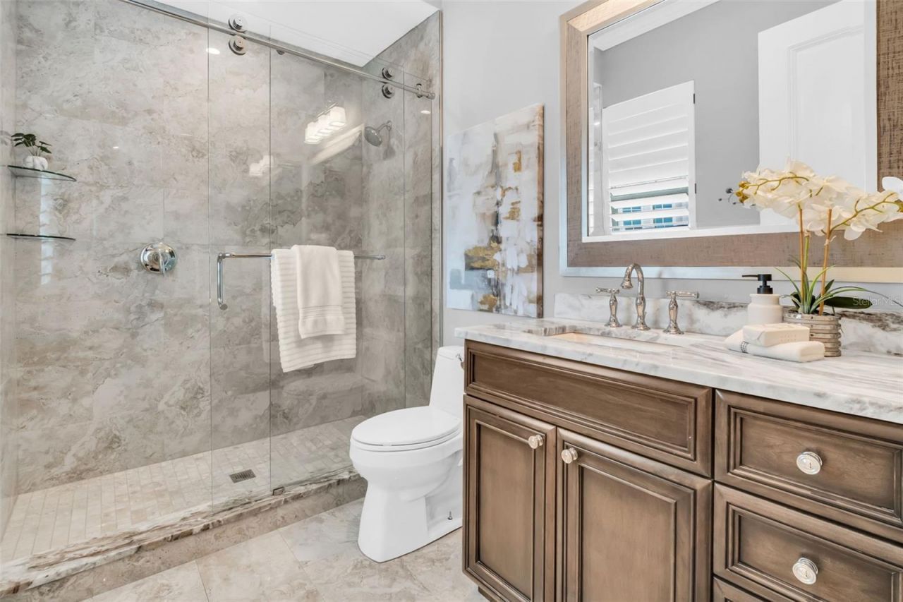 500 Beach Drive Ne, Saint Petersburg, FL 33701 Photo