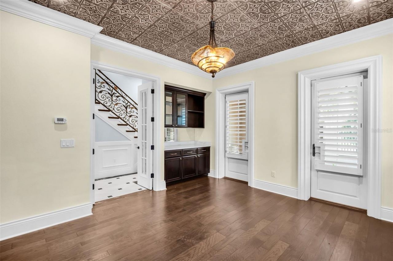 500 Beach Drive Ne, Saint Petersburg, FL 33701 Photo