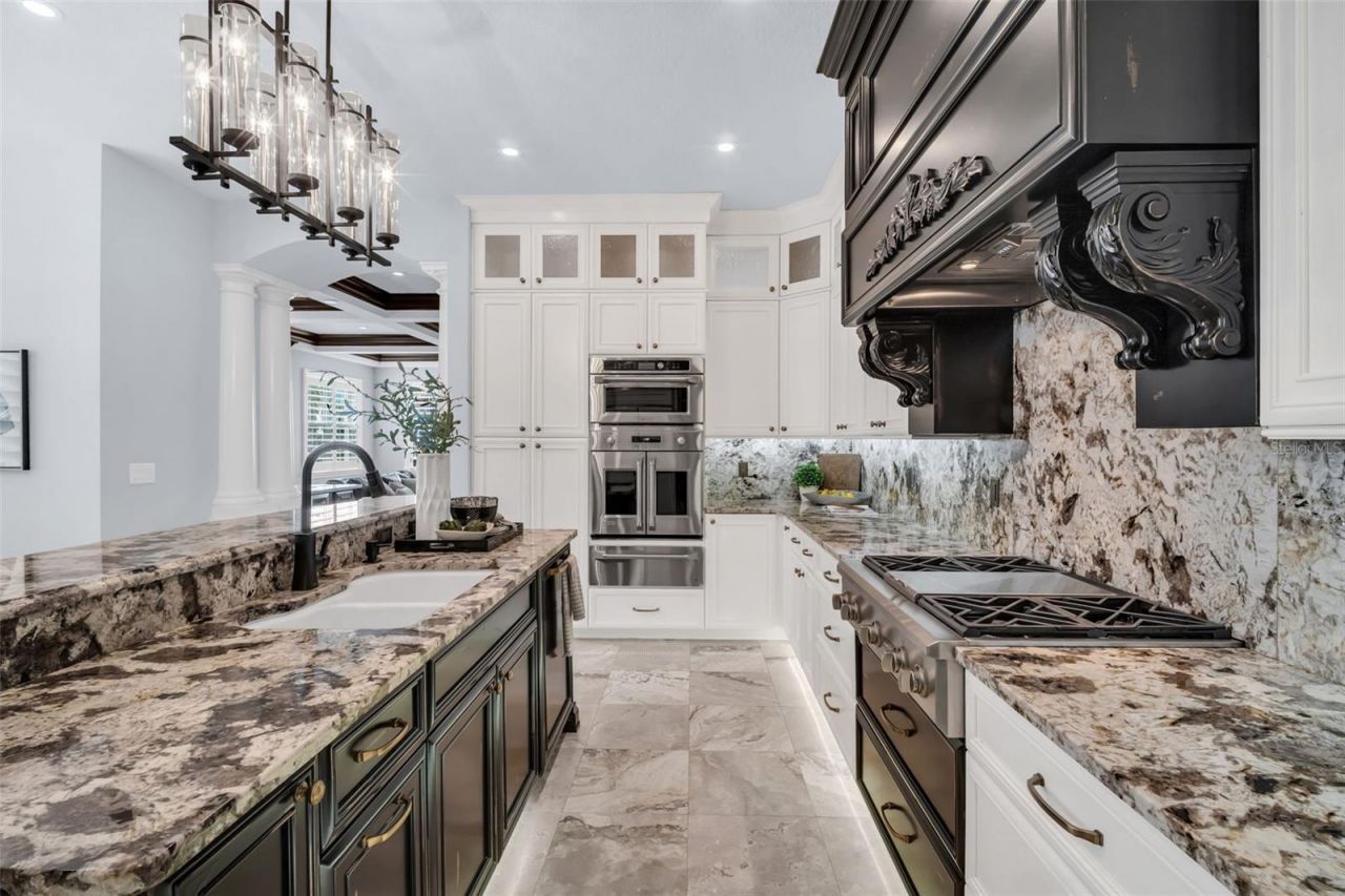 500 Beach Drive Ne, Saint Petersburg, FL 33701 Photo