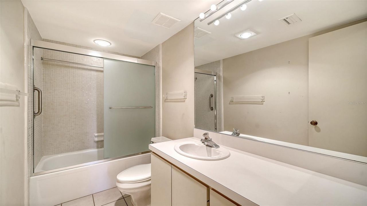 1975 Gulf Of Mexico Drive, Unit G4-203, Longboat Key, FL 34228 Photo