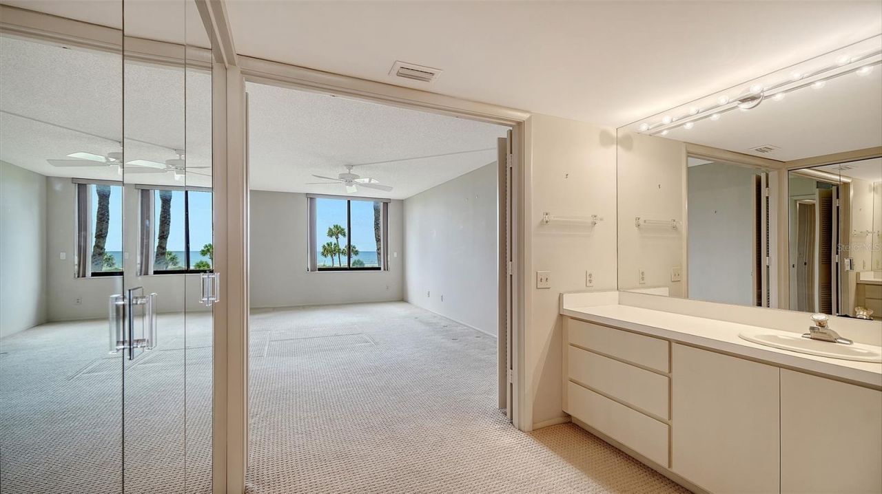 1975 Gulf Of Mexico Drive, Unit G4-203, Longboat Key, FL 34228 Photo