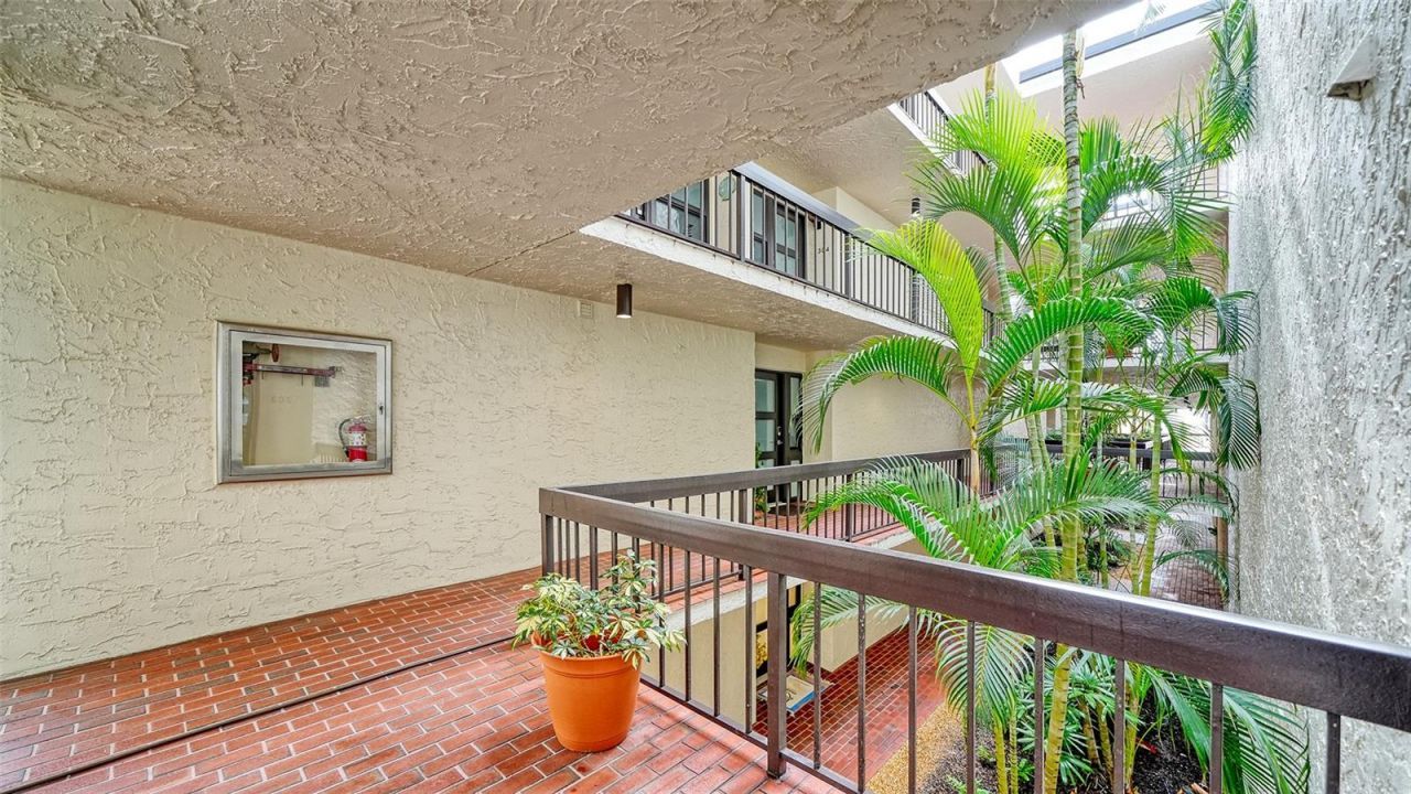 1975 Gulf Of Mexico Drive, Unit G4-203, Longboat Key, FL 34228 Photo
