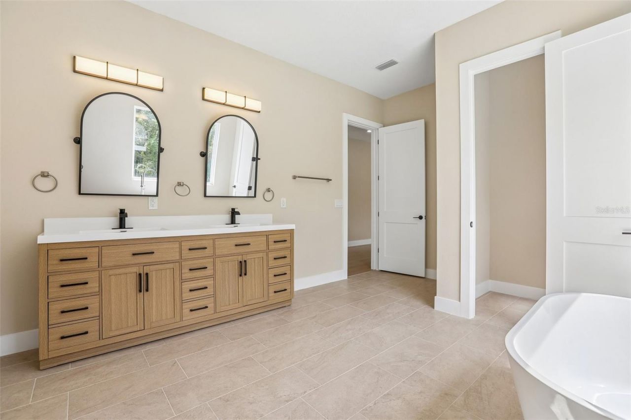 806 Lamont Place , Temple Terrace, FL 33617 Photo
