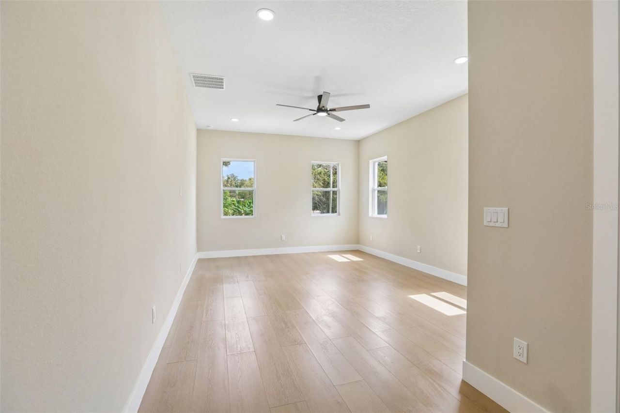 806 Lamont Place , Temple Terrace, FL 33617 Photo