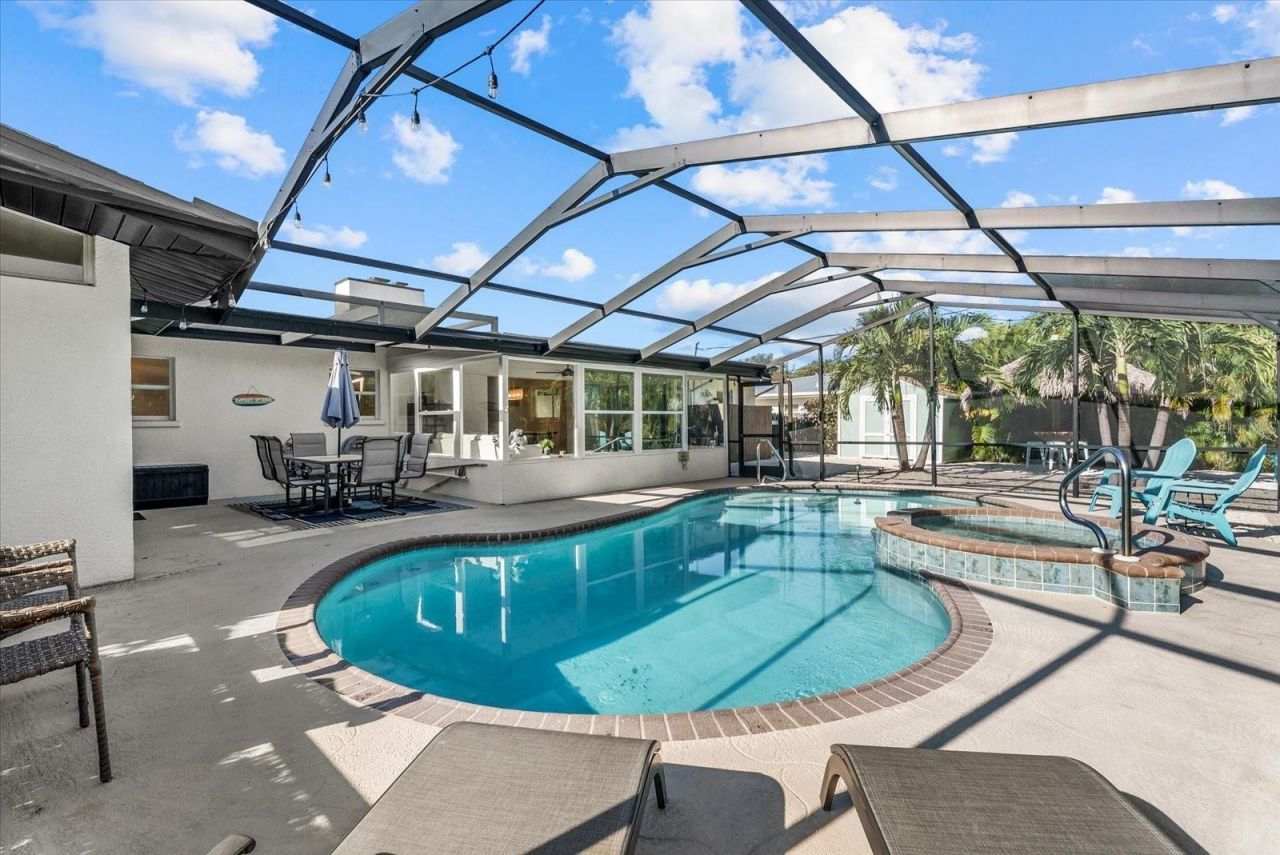 5206 7th Avenue Drive W, Bradenton, FL 34209 Photo