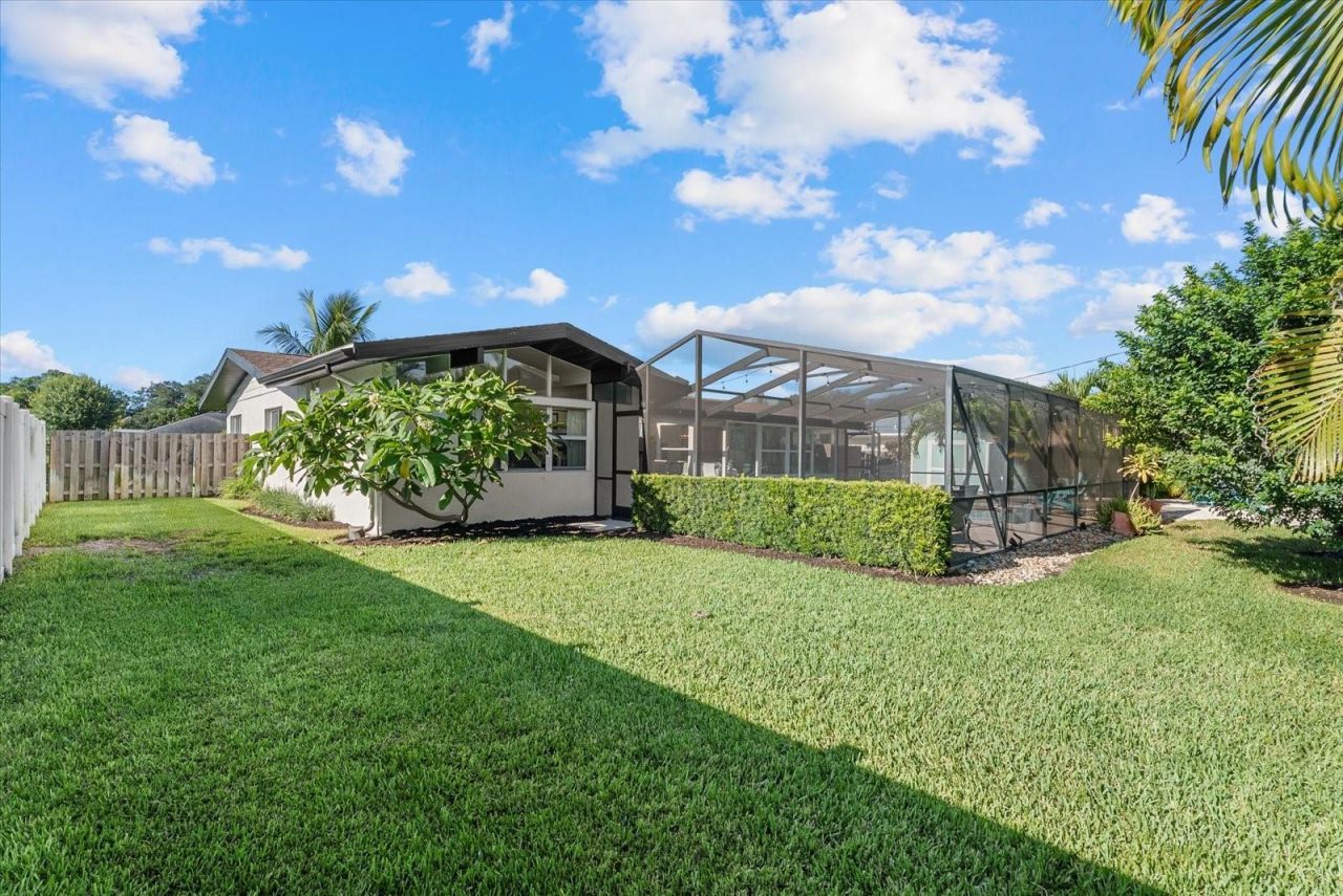 5206 7th Avenue Drive W, Bradenton, FL 34209 Photo