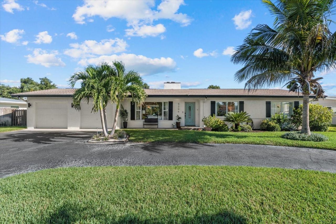 5206 7th Avenue Drive W, Bradenton, FL 34209 Photo