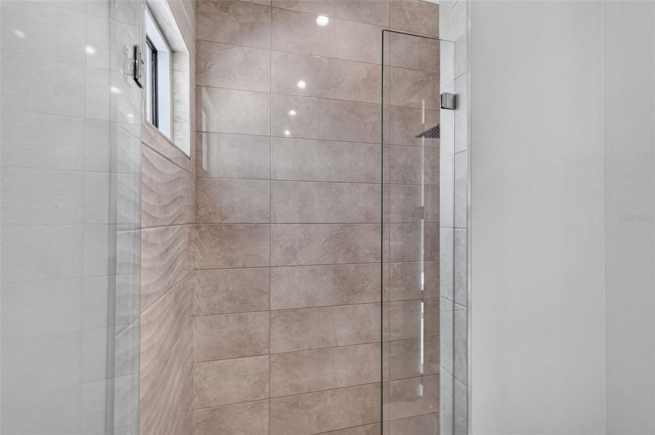 10209 Gulf Boulevard, Treasure Island, FL 33706 Photo