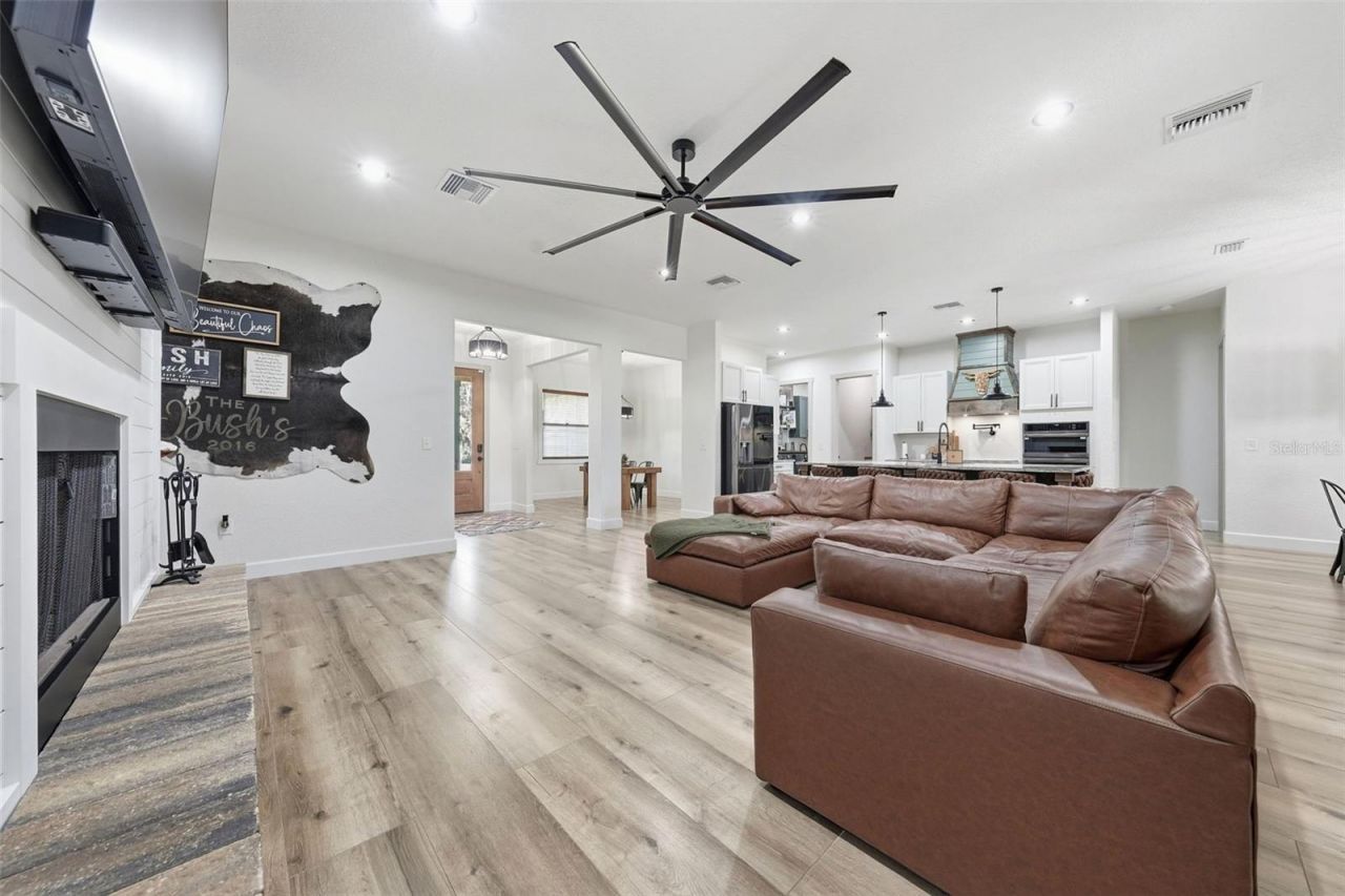 19106 Clayton Trail, Altoona, FL 32702 Photo
