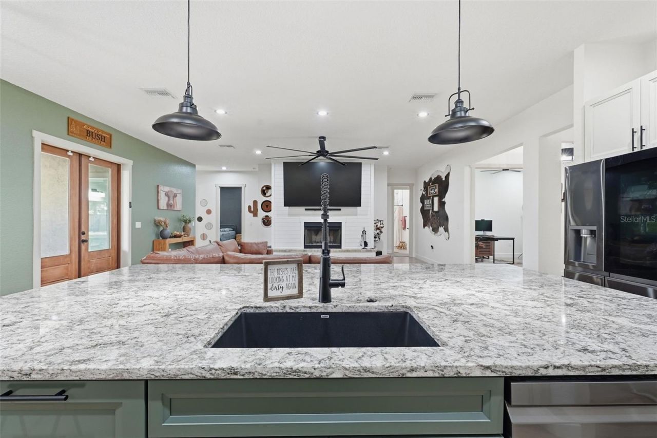19106 Clayton Trail, Altoona, FL 32702 Photo