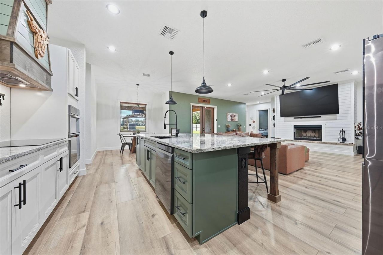 19106 Clayton Trail, Altoona, FL 32702 Photo