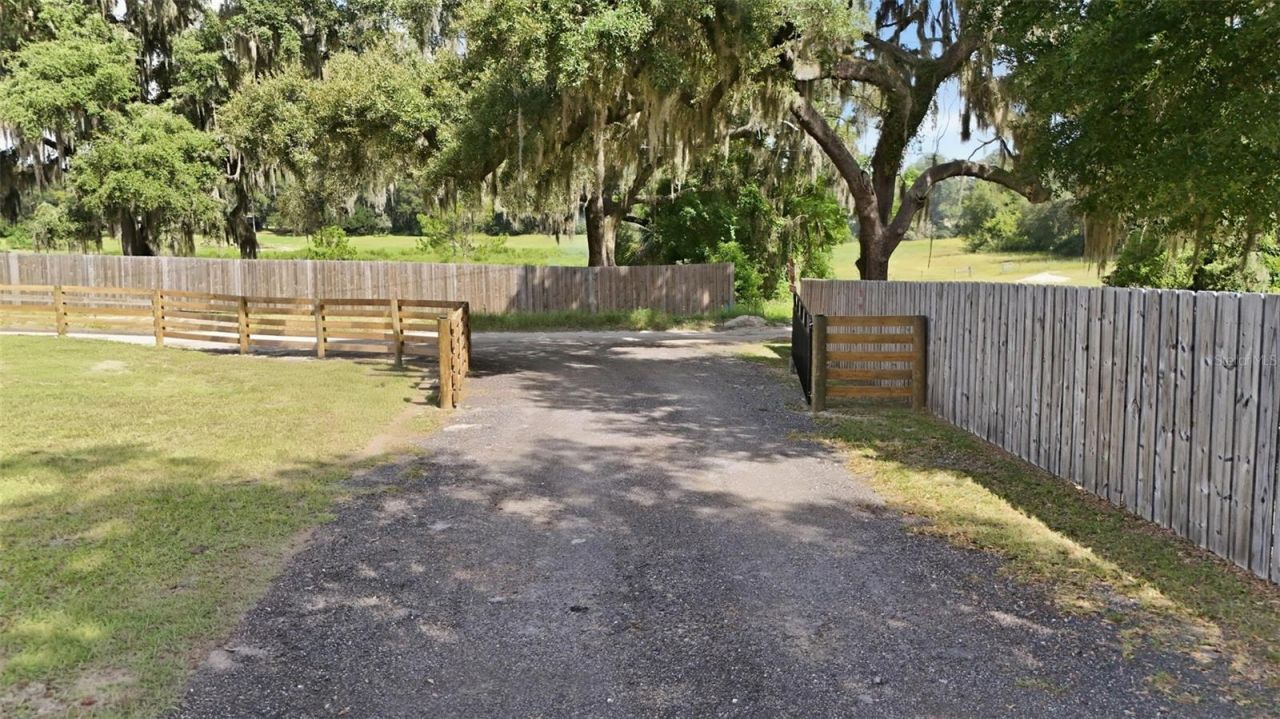 19106 Clayton Trail, Altoona, FL 32702 Photo