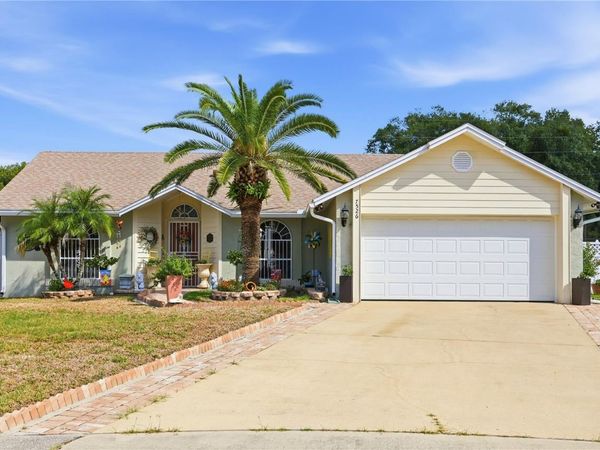 7526 COVEDALE DRIVE , ORLANDO, FL 32818